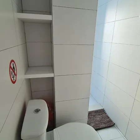 Eris * Durrës
